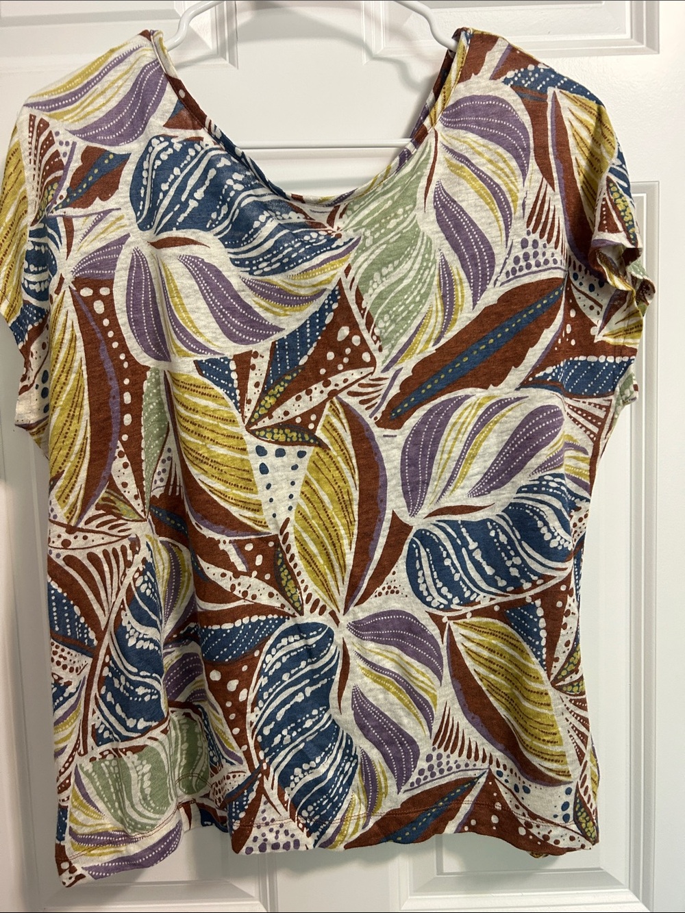 C&C California Multicolor Leaf-Print Short Sleeve Tee